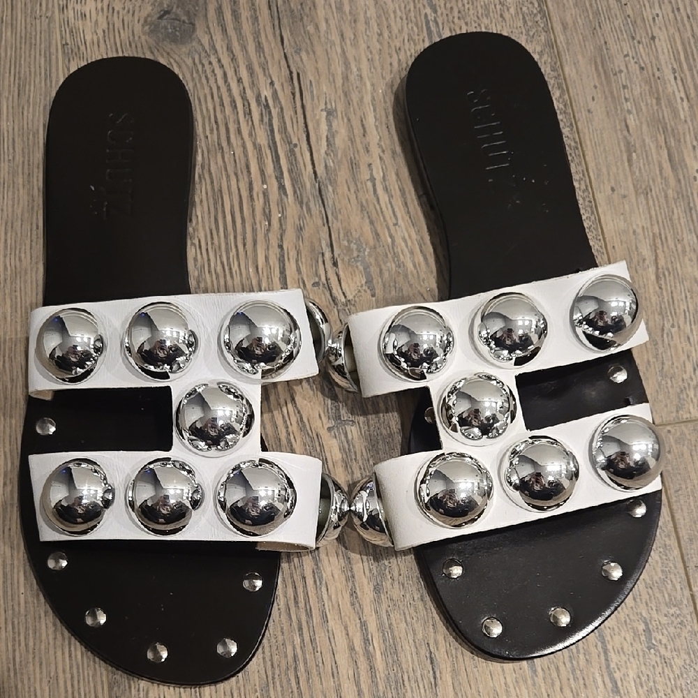 SCHUTZ Benedita sandals size 5.5 G